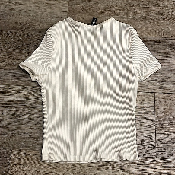 H&M Graphic Ribbed Top - Picture 4 of 4